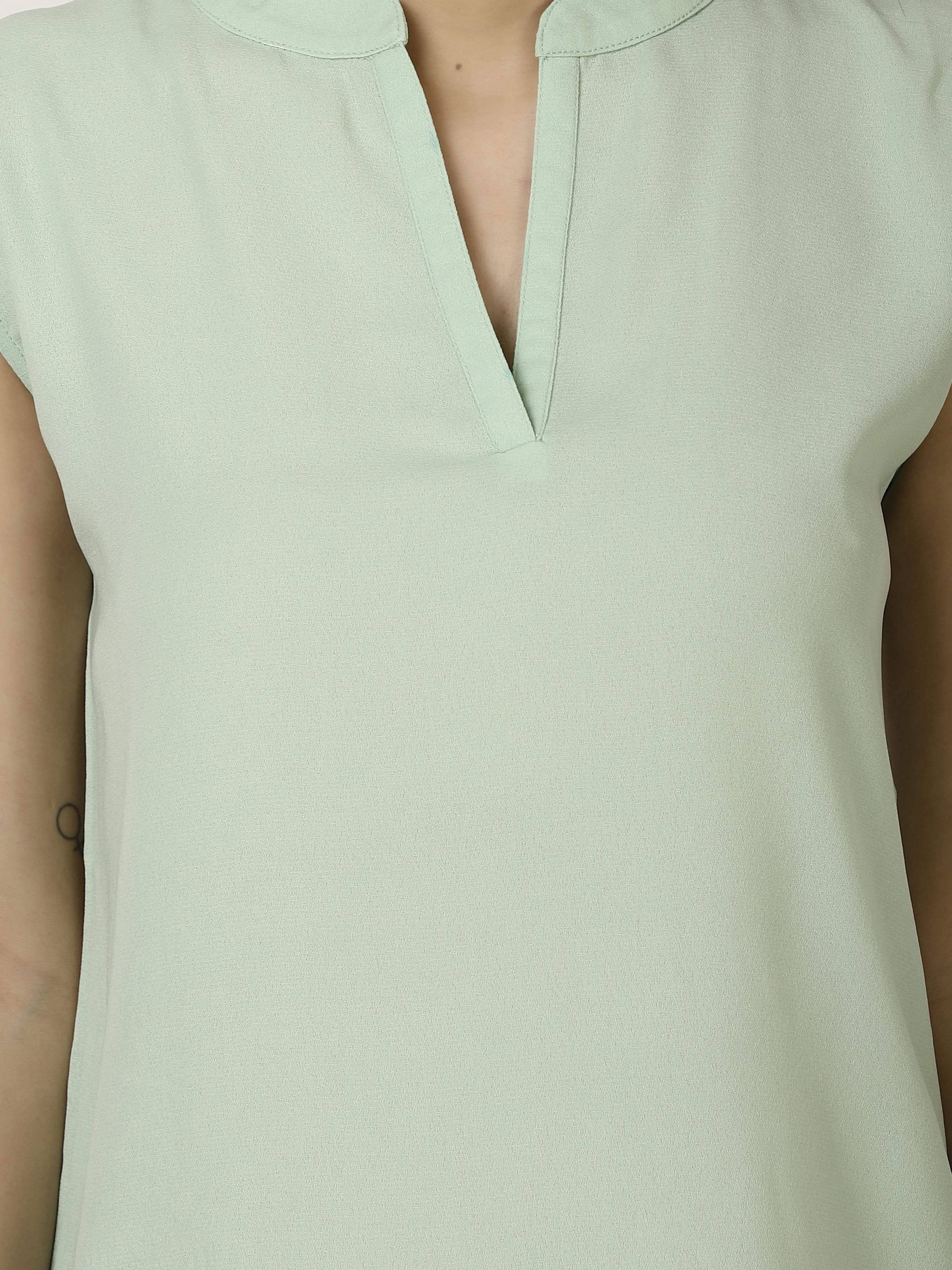 Sleeveless Womens Tops